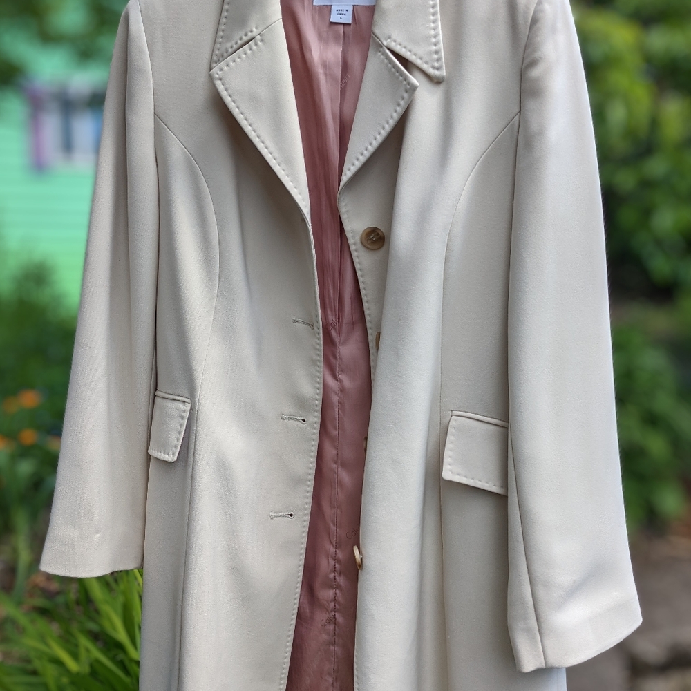 Calvin Klein cream colored trench used large